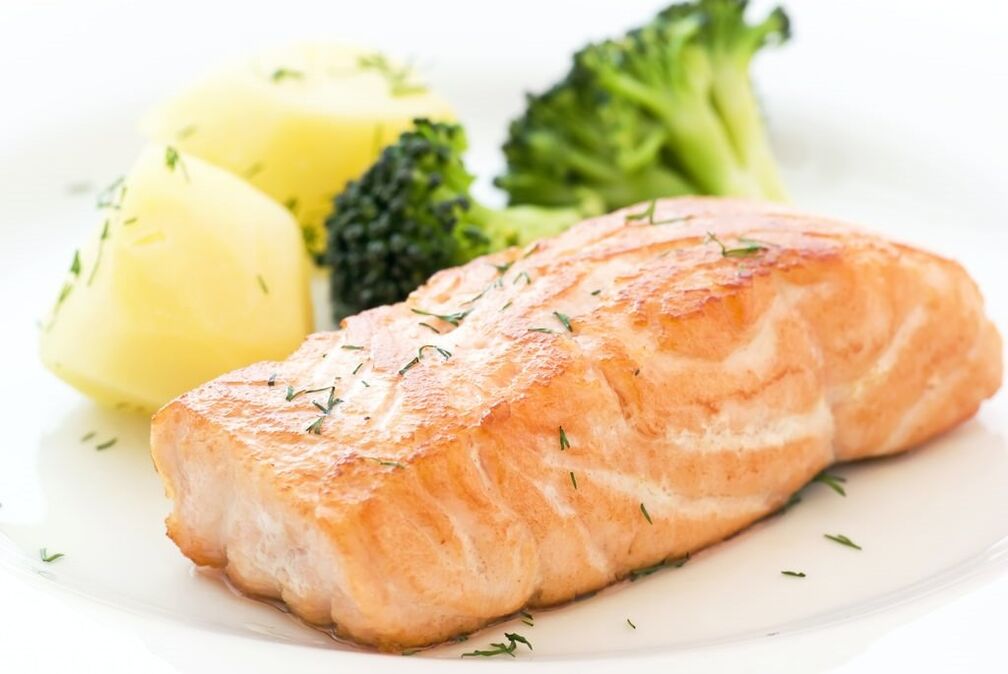Pentru ziua de pește a dietei „6 petale, este potrivit un file de pește gătit în boiler dublu. 